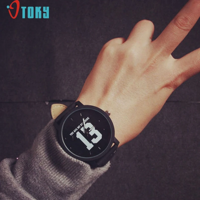 NEW Design Couple Lovers Quartz Watch Men & Women Leather Band Quartz Analog Wrist Watches For Gift Hour Clock drop shipping
NEW Design Couple Lovers Quartz Watch Men & Women Leather Band Quartz Analog Wrist Watches For Gift Hour Clock drop shipping