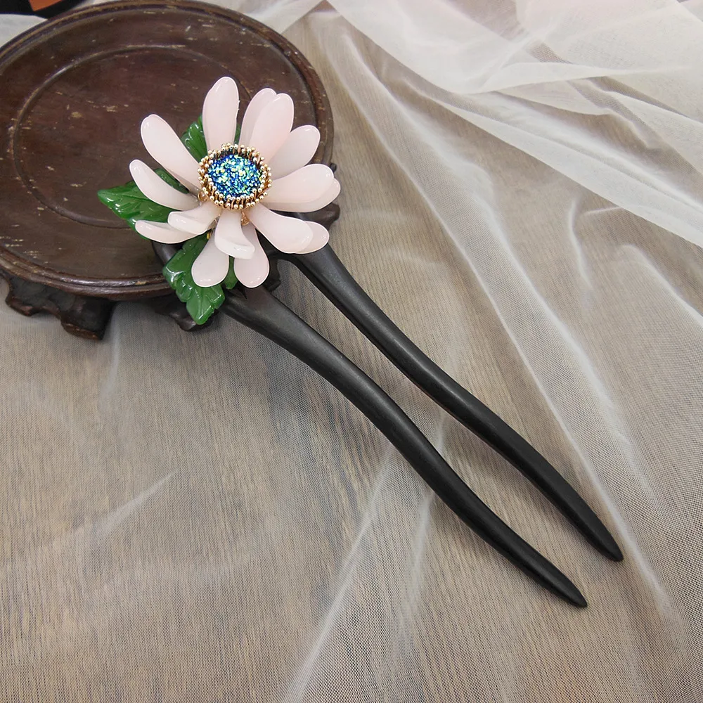 Chrysanthemum 2-Prong Ebony Hair Stick Pin Vintage Glaze Artglass Chinese Hairpin Wooden Hair Pins Pince Cheveux Femme WIGO1402
Chrysanthemum 2-Prong Ebony Hair Stick Pin Vintage Glaze Artglass Chinese Hairpin Wooden Hair Pins Pince Cheveux Femme WIGO1402