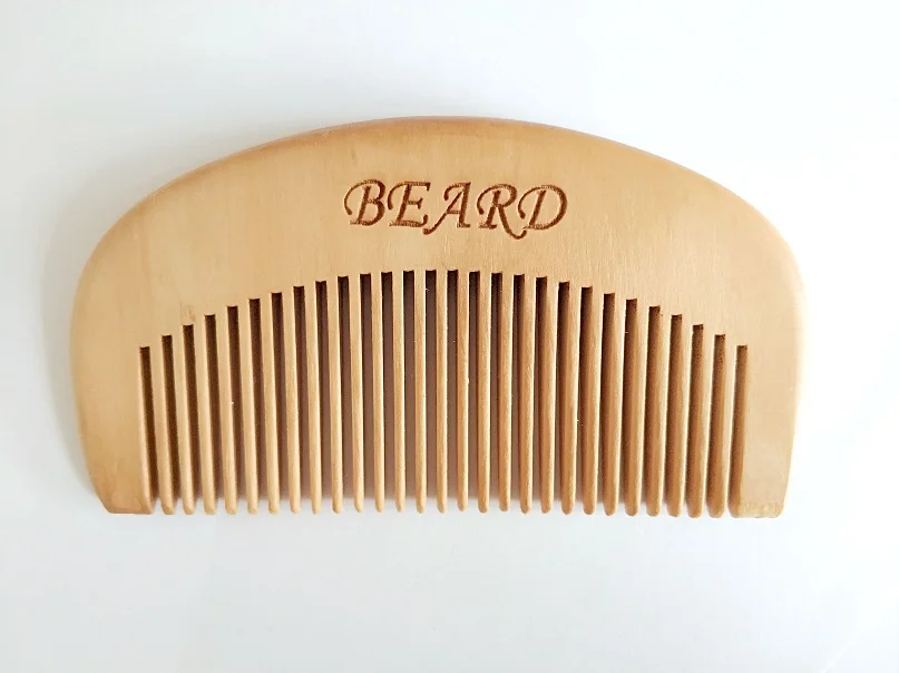 Professional Men's Beard Care Tools Natural Peach Wood Fine-Tooth Moon Comb Women Hair Care Engraved Logo Pocket Size 3.9inch 
Professional Men's Beard Care Tools Natural Peach Wood Fine-Tooth Moon Comb Women Hair Care Engraved Logo Pocket Size 3.9inch