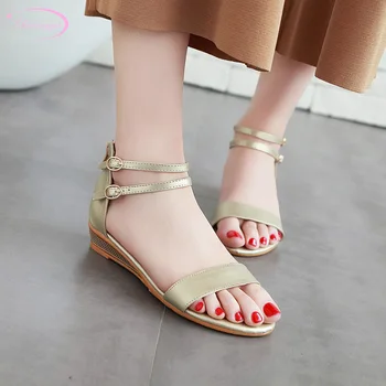 Chinese casual style comfortable summer sandals fashion glitter buckle strap zipper gold silver low-heeled wedges women shoes
Chinese casual style comfortable summer sandals fashion glitter buckle strap zipper gold silver low-heeled wedges women shoes