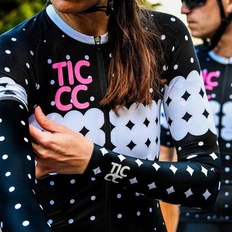Ropa Ciclismo 2019 Summer Breathable Women cycling tops black MTB shirts Road bike Rcc cycling clothing Riding Jersey Wear
Ropa Ciclismo 2019 Summer Breathable Women cycling tops black MTB shirts Road bike Rcc cycling clothing Riding Jersey Wear
