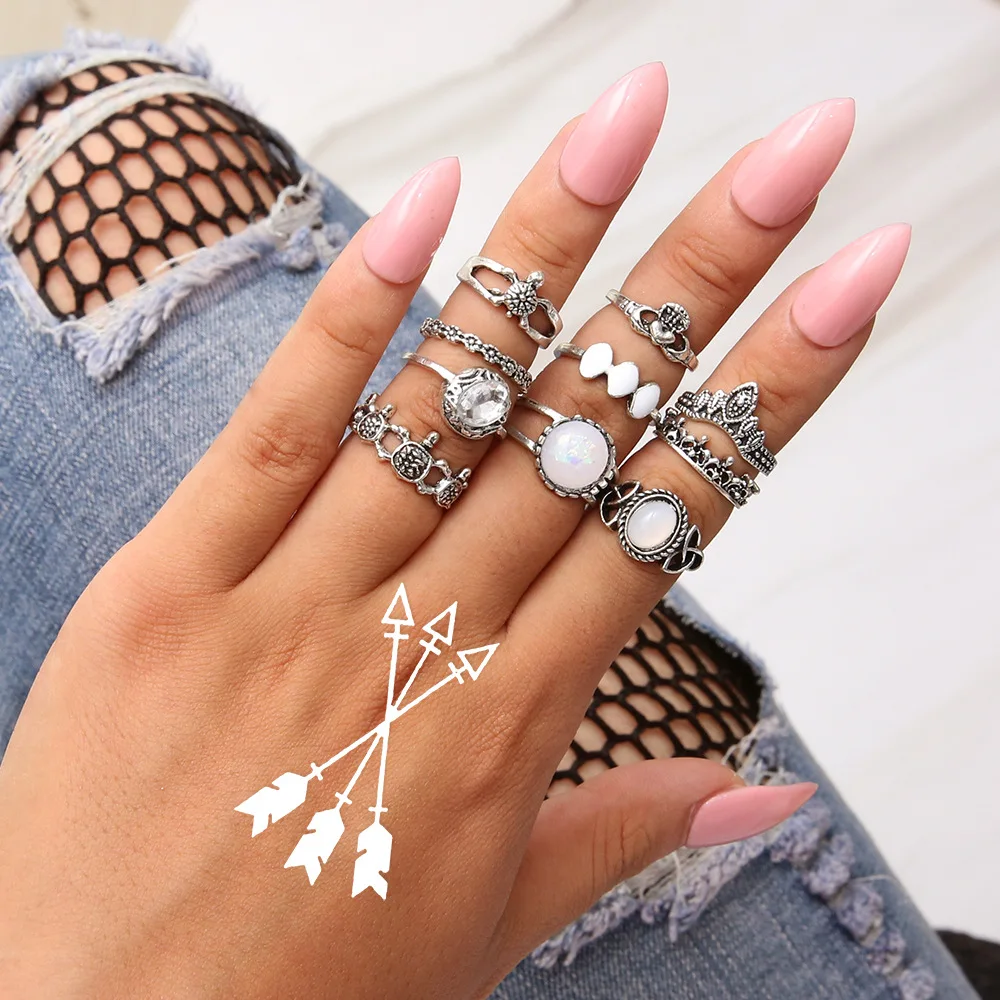 10 pcs/set Fashion Crystal Ring Set For Women Elegant Zircon Vintage Retro Silver Turtle Flower Rings Party Jewelry 2019
10 pcs/set Fashion Crystal Ring Set For Women Elegant Zircon Vintage Retro Silver Turtle Flower Rings Party Jewelry 2019