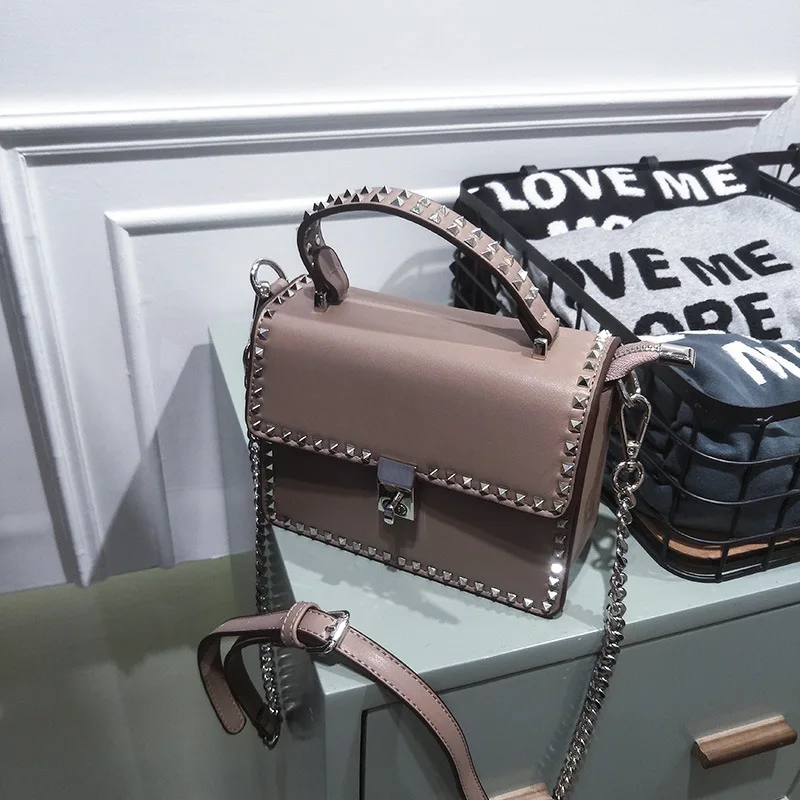 2018 luxury handbags women bags designer pu leather wide shoulder straps handbag messenger bags Female crossbody Top-Handle bag
2018 luxury handbags women bags designer pu leather wide shoulder straps handbag messenger bags Female crossbody Top-Handle bag