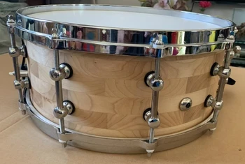 solid wood snare drum 14*6 
solid wood snare drum 14*6