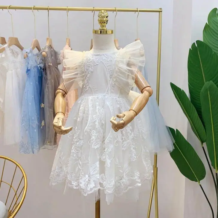 2019 Summer Children Girls Boutique Embroidery Puff Sleeve Dresses , Princess Elegant Party Clothing 6 pcs/lot, Wholesale
2019 Summer Children Girls Boutique Embroidery Puff Sleeve Dresses , Princess Elegant Party Clothing 6 pcs/lot, Wholesale