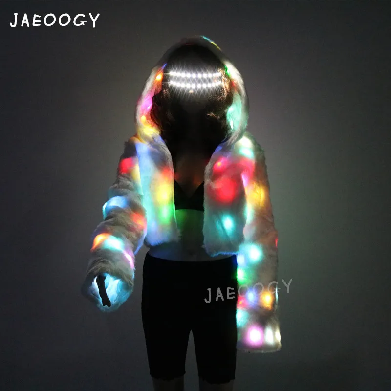 2019 new lights flashing clothes annual meeting stage LED fluorescent dancing women's Halloween night field luminous party props
2019 new lights flashing clothes annual meeting stage LED fluorescent dancing women's Halloween night field luminous party props