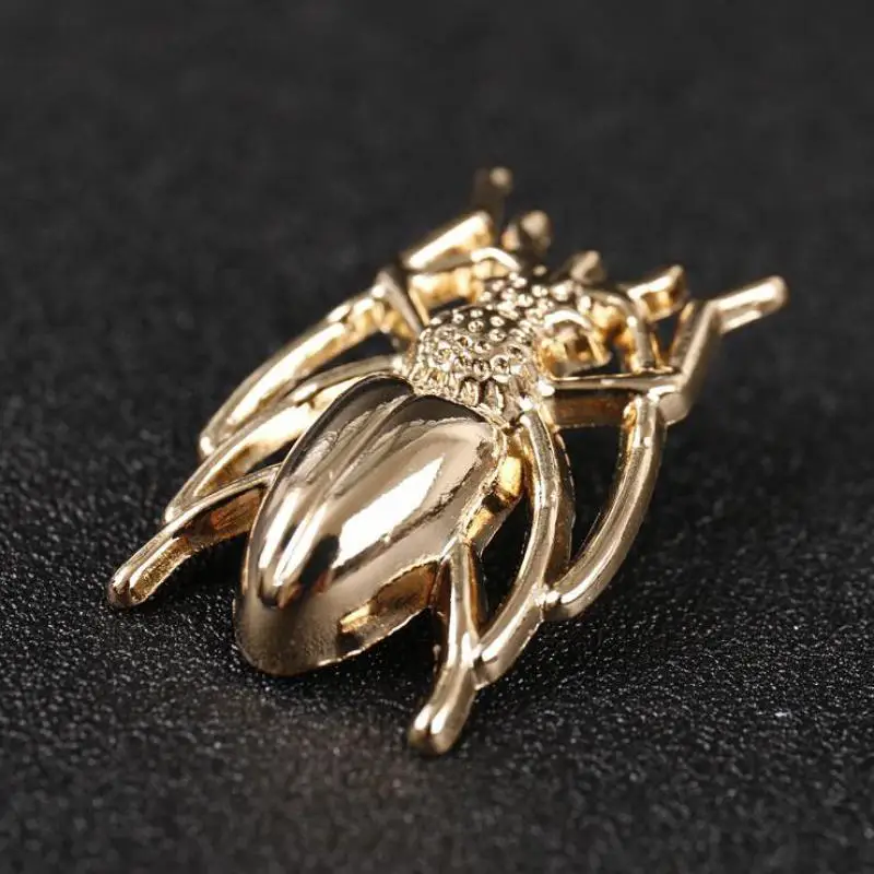 2017 Retro Jewelry Beetle Men Women Animal Insect Brooch Fashion Jewelery Needle Retail Wholesale
2017 Retro Jewelry Beetle Men Women Animal Insect Brooch Fashion Jewelery Needle Retail Wholesale