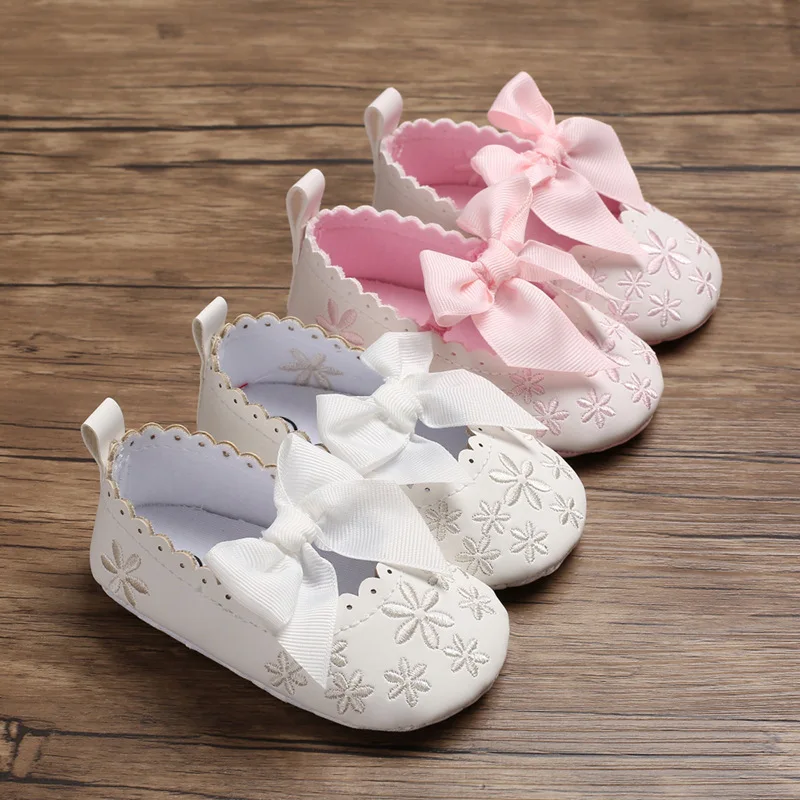 Baby shoes casual comfort bow girl toddler shoes soft bottom non-slip newborn infant toddler shoes baby girl shoes
Baby shoes casual comfort bow girl toddler shoes soft bottom non-slip newborn infant toddler shoes baby girl shoes