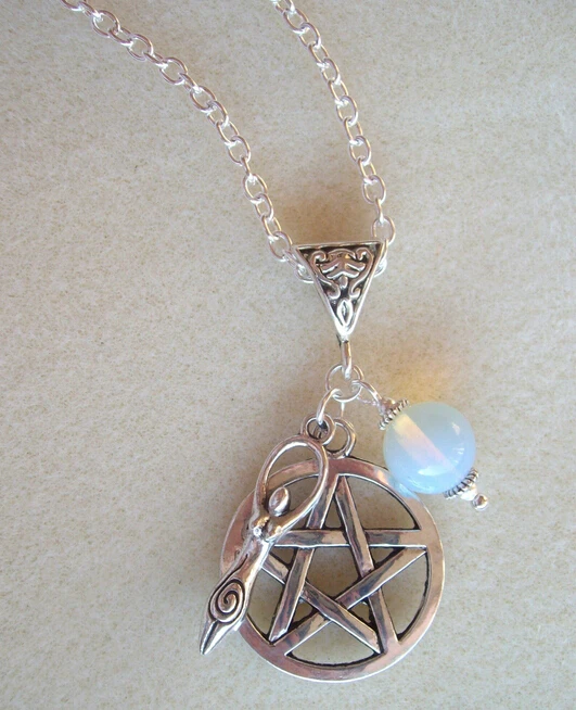 Lemegeton Antique Silver Plated Crystal Softball Pendant Necklaces for Women/&Girls
