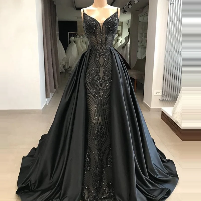 New Arrival Evening Dress Mermaid V-neck Gorgeous Lace Long Train Black Formal Arabic Evening Gown Long robe de soiree 2019
New Arrival Evening Dress Mermaid V-neck Gorgeous Lace Long Train Black Formal Arabic Evening Gown Long robe de soiree 2019