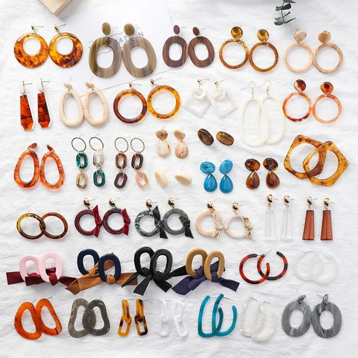 Women's Acrylic Modern stylish Geometric Drop Earrings for banquet party wedding all-match stylish Ins Popular Elegant Earrings
Women's Acrylic Modern stylish Geometric Drop Earrings for banquet party wedding all-match stylish Ins Popular Elegant Earrings
