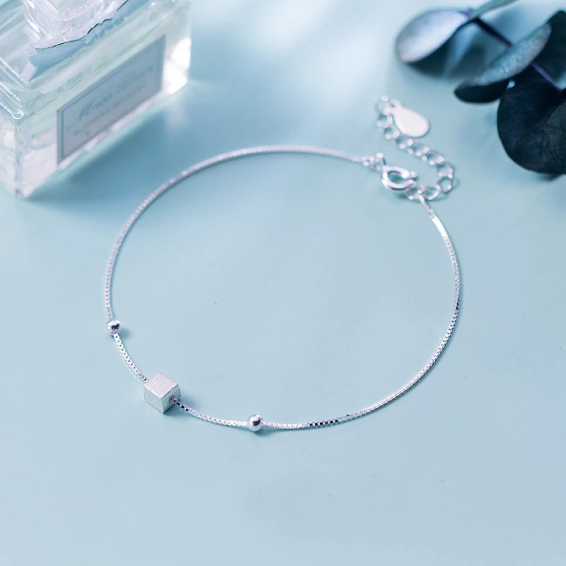 

MloveAcc New Arrival 925 Sterling Silver Cute Small Cube Charm Chain Link Bracelets for Women Sterling Silver Jewelry Gift