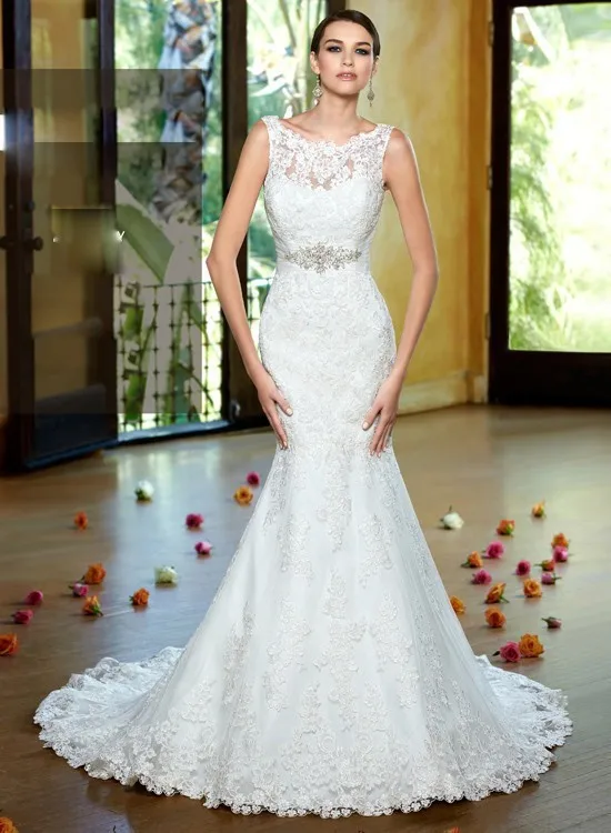 Gorgeous Lace Mermaid Wedding Dress 2015 Plus Size Button Back Court Train Custom Made Bridal Gowns
Gorgeous Lace Mermaid Wedding Dress 2015 Plus Size Button Back Court Train Custom Made Bridal Gowns