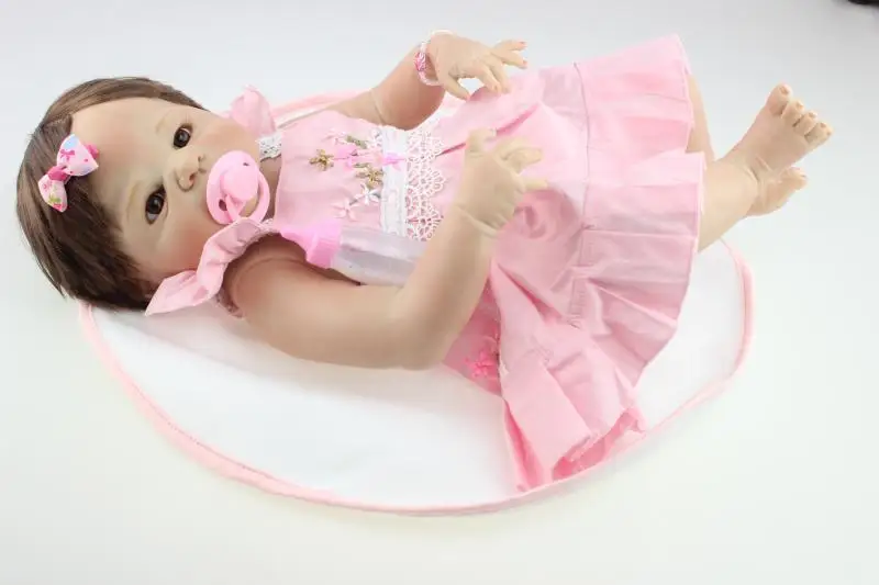 55cm Full Body Silicone Reborn Baby Girl Doll Toy Newborn Babies Alive Bebe Bathe Toy Girls Bonecas Kid Gift Bathe Shower Toy
55cm Full Body Silicone Reborn Baby Girl Doll Toy Newborn Babies Alive Bebe Bathe Toy Girls Bonecas Kid Gift Bathe Shower Toy