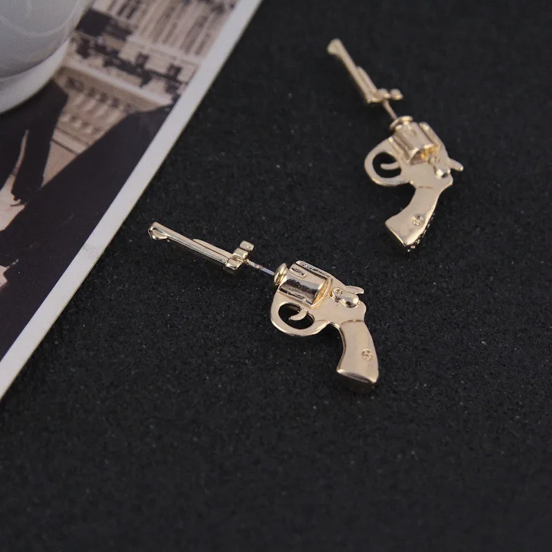 2017 Punk Stud Earring Gold Color Gun Earrings For Women Ear Jewelry Accessories New Type 5C4041
2017 Punk Stud Earring Gold Color Gun Earrings For Women Ear Jewelry Accessories New Type 5C4041