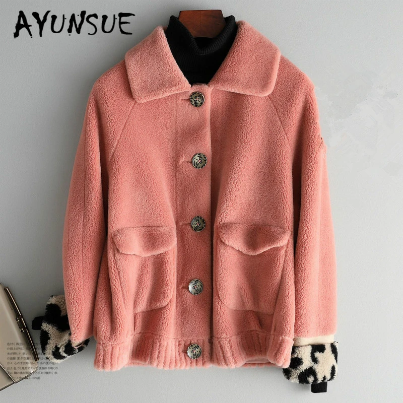 AYUNSUE Genuine Fur Coat Female Women Clothes 2019 New Pink Real Lamb Fur Coats Casual Elegant Warm Vintage Winter Jacket LW524
AYUNSUE Genuine Fur Coat Female Women Clothes 2019 New Pink Real Lamb Fur Coats Casual Elegant Warm Vintage Winter Jacket LW524