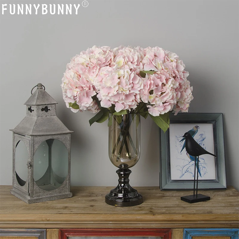 FUNNYBUNNY Artificial Flowers Hydrangeas Flowers 5 Big Heads Silk Bouquet for Office Home Party Decoration
FUNNYBUNNY Artificial Flowers Hydrangeas Flowers 5 Big Heads Silk Bouquet for Office Home Party Decoration