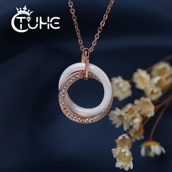 585 Rose Gold Double Circle Pendant Necklace With One Row Crystal Healthy Comfortable Ceramic Women Necklace Engagement Gift
585 Rose Gold Double Circle Pendant Necklace With One Row Crystal Healthy Comfortable Ceramic Women Necklace Engagement Gift