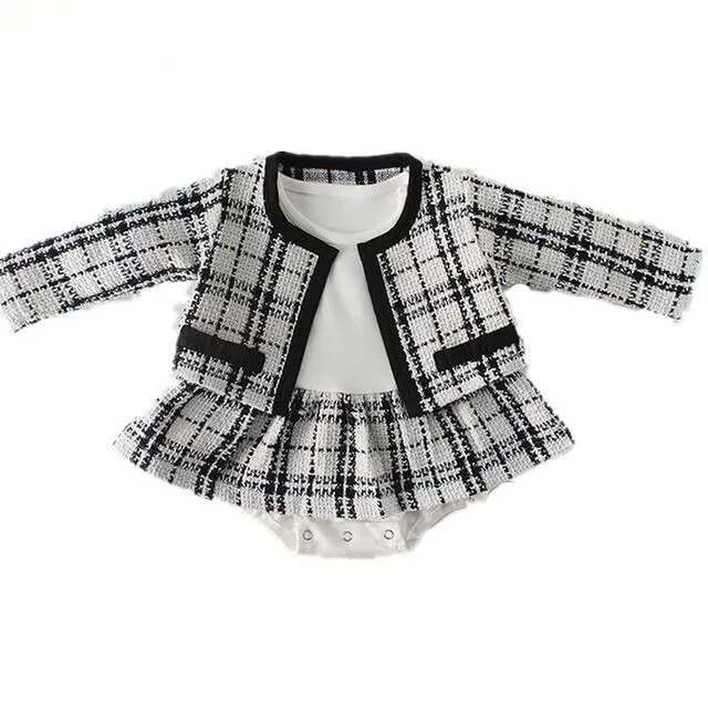 Baby Clothes Autumn Baby knitted Romper Set Infant Newborn Baby Girl plaid Cardigan Boys Sweater Cotton Baby Jumpsuit For Girls
Baby Clothes Autumn Baby knitted Romper Set Infant Newborn Baby Girl plaid Cardigan Boys Sweater Cotton Baby Jumpsuit For Girls