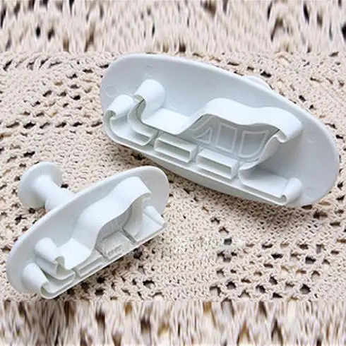 2Pcs/set Sleigh Shape Fondant Sugarcraft Cake Decorating Icing Cutter Tool Mold Mould Cookie Cutter
2Pcs/set Sleigh Shape Fondant Sugarcraft Cake Decorating Icing Cutter Tool Mold Mould Cookie Cutter