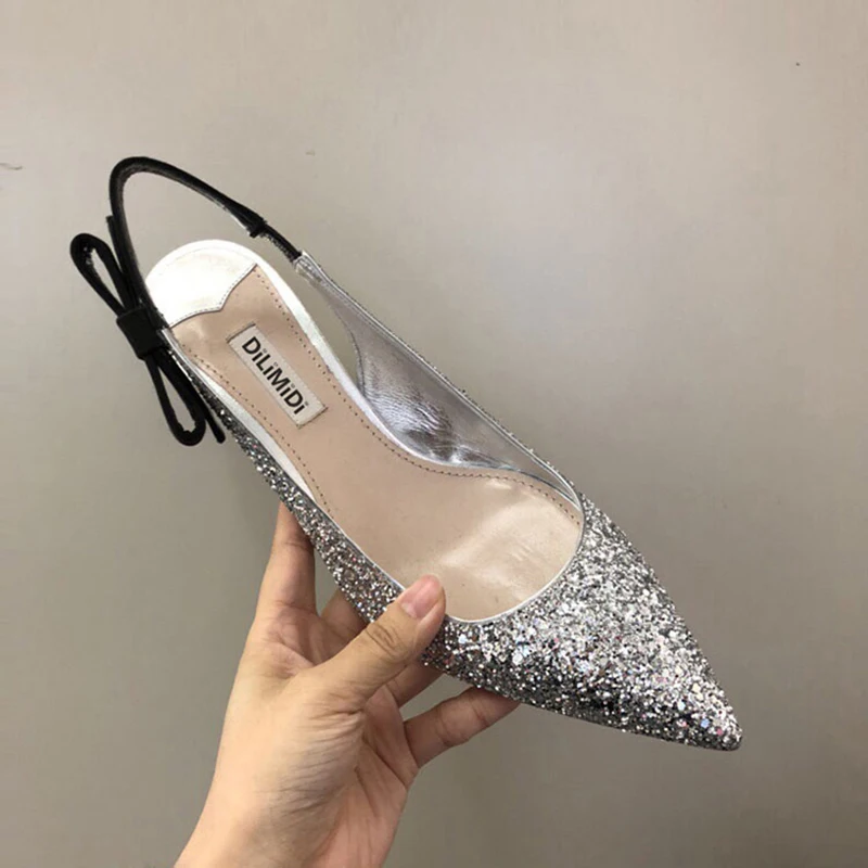 2019 spring and summer new flash silver kitten with bright pink pointed high heels bow tie female sandals
2019 spring and summer new flash silver kitten with bright pink pointed high heels bow tie female sandals