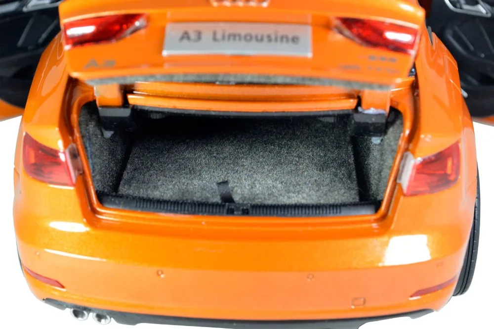AUDI-A3-Limousine-orange-08