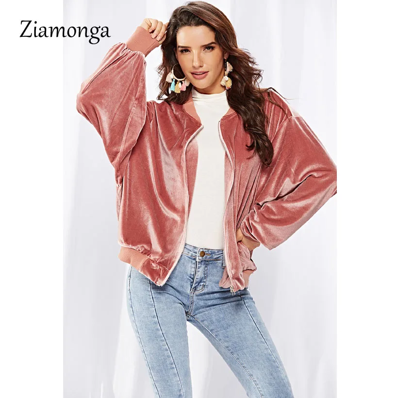 Ziamonga High Street Pink Velvet Bomber Jacket Women Fashion Loose Velour Baseball Jacket Pocket Short Coat Winter 2018 Outwear
Ziamonga High Street Pink Velvet Bomber Jacket Women Fashion Loose Velour Baseball Jacket Pocket Short Coat Winter 2018 Outwear