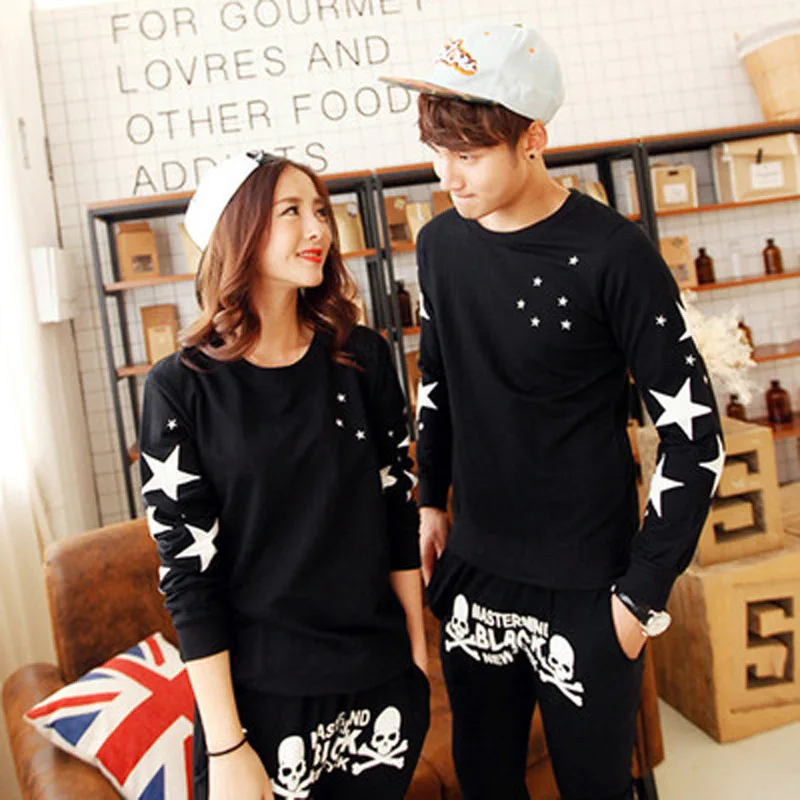 Spring New Women's Couple Long-sleeved Pullover Sweatshirt Five-star Printing Pattern Loose Casual Sports Sweatshirt
Spring New Women's Couple Long-sleeved Pullover Sweatshirt Five-star Printing Pattern Loose Casual Sports Sweatshirt
