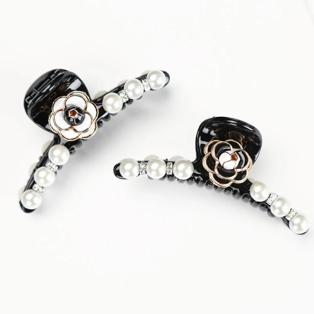 Fashion Girl pearls flowers Hair Claws Beam Hairpin Women Hair Accessories Beauty Hair Crab Clamp Headwear Hair Clip
Fashion Girl pearls flowers Hair Claws Beam Hairpin Women Hair Accessories Beauty Hair Crab Clamp Headwear Hair Clip