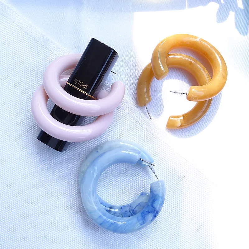 UJBOX Wholesale Korean Exaggerated Acrylic Earrings Multi Color Resin Acetic Acid Earrings Geometric Circle Hoop Earrings E120
UJBOX Wholesale Korean Exaggerated Acrylic Earrings Multi Color Resin Acetic Acid Earrings Geometric Circle Hoop Earrings E120