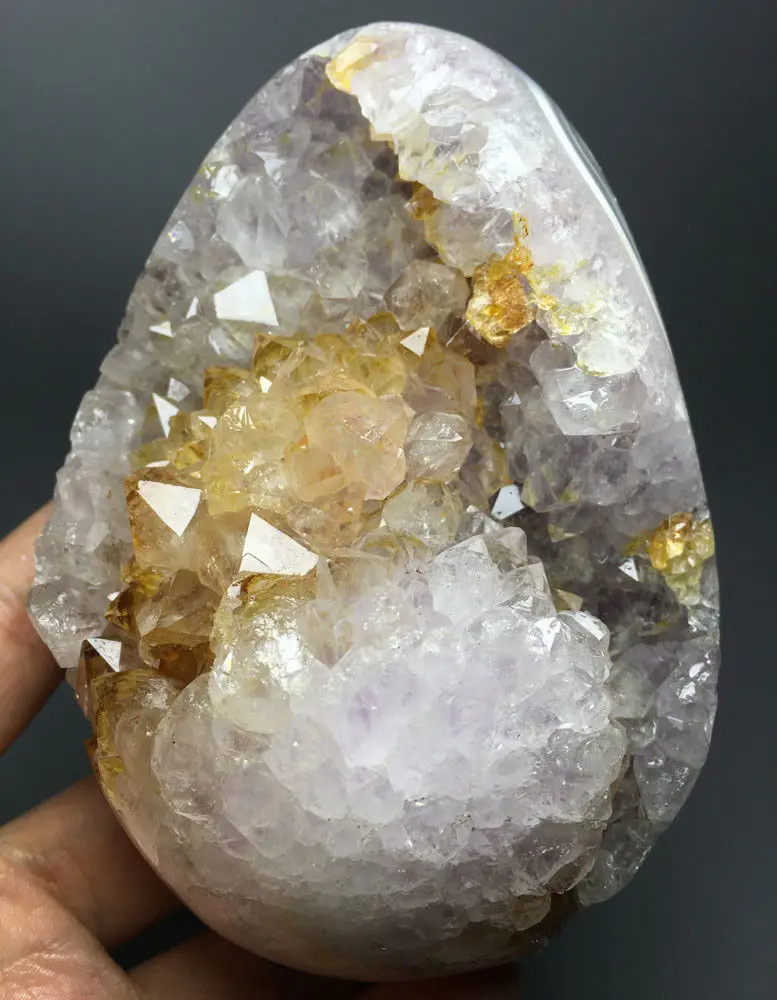 625g Agate Geode! NATURAL CARNELIAN CRYSTAL QUARTZ Geode Agate healing crystals
625g Agate Geode! NATURAL CARNELIAN CRYSTAL QUARTZ Geode Agate healing crystals