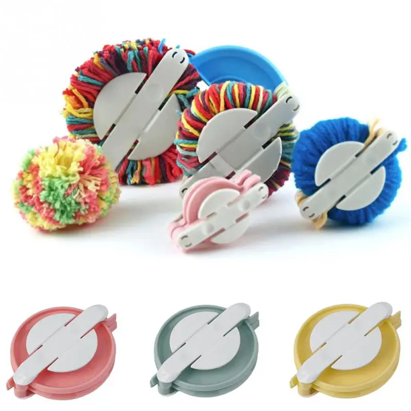 1 Set 4 pcs Pom Pom Maker Ball Weaver Needle Craft Knitting Wool Tool Mixed Needlework DIY manual tools 38mm/48mm/68mm/88mm
1 Set 4 pcs Pom Pom Maker Ball Weaver Needle Craft Knitting Wool Tool Mixed Needlework DIY manual tools 38mm/48mm/68mm/88mm