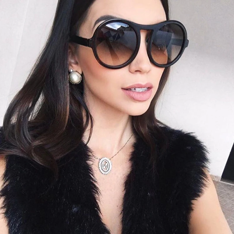 Winla Fashion Brand Designer Sunglasses Women Ladies Sun Glasses Retro Round Style Big Frame UV400 Oculos De Sol Female WL1078
Winla Fashion Brand Designer Sunglasses Women Ladies Sun Glasses Retro Round Style Big Frame UV400 Oculos De Sol Female WL1078