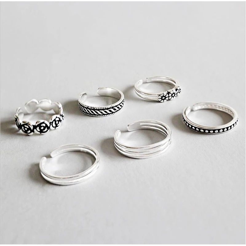 Sterling Silver 925 rings women Jewelry simple emboss fashion ring plata de ley 925 bague anelli for banquet wedding party
Sterling Silver 925 rings women Jewelry simple emboss fashion ring plata de ley 925 bague anelli for banquet wedding party