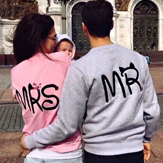 New Womens Mens Long Sleeve Couple Clothes Jumper Pullover Tops sweatshirt Casual hoodies and sweatshirt 2015 Plus Size
New Womens Mens Long Sleeve Couple Clothes Jumper Pullover Tops sweatshirt Casual hoodies and sweatshirt 2015 Plus Size