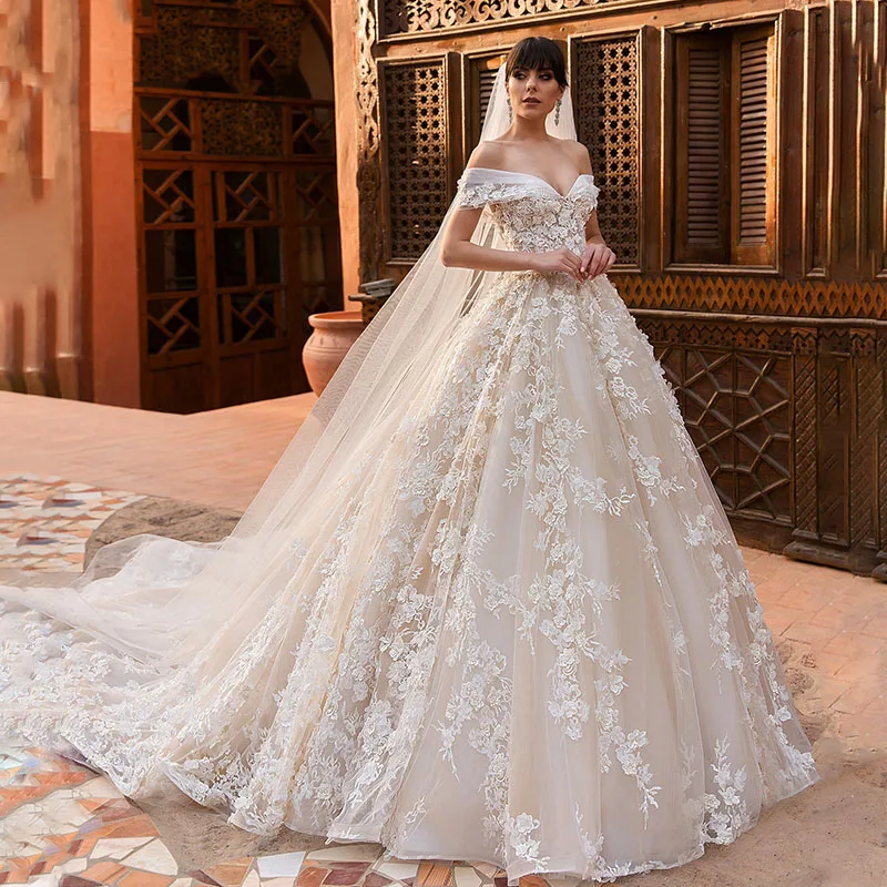 Luxury Champagnes Lace Wedding Dress Boho Custom Made Off The Shoulder Sheer Tulle Bridal Gowns Robe De Marriage Wedding Dresses
Luxury Champagnes Lace Wedding Dress Boho Custom Made Off The Shoulder Sheer Tulle Bridal Gowns Robe De Marriage Wedding Dresses
