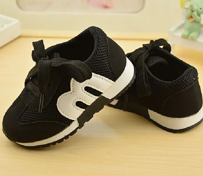 baby Children Shoes canvas boy trainer girl tenis sport sneaker boys casual kids shoes high quality brand kids sneakers M style
baby Children Shoes canvas boy trainer girl tenis sport sneaker boys casual kids shoes high quality brand kids sneakers M style