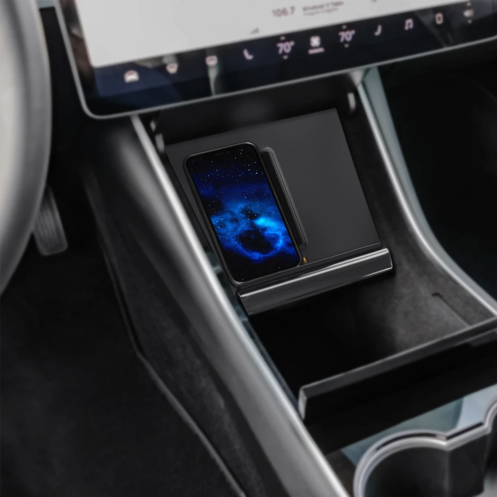 For Tesla Model 3 Wireless Charging Pad Phone Charger Panel with Dual USB Ports Dual Phones on Board Car Styling Accessories
For Tesla Model 3 Wireless Charging Pad Phone Charger Panel with Dual USB Ports Dual Phones on Board Car Styling Accessories