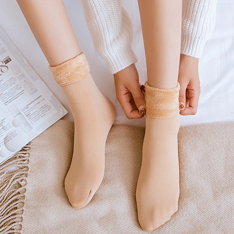 Autumn Winter Women Socks Plus Velvet Warm Thickened Floor Snow Boots Socks Women Fashion Cotton Tube Cashmere Wool Sock for Men
Autumn Winter Women Socks Plus Velvet Warm Thickened Floor Snow Boots Socks Women Fashion Cotton Tube Cashmere Wool Sock for Men