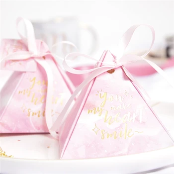 30Pcs Pink Pyramid Style Candy Boxes Wedding Birthday Home Party Favor Gift Cookie Bags With Ribbons & Tags Wedding Supplies 
30Pcs Pink Pyramid Style Candy Boxes Wedding Birthday Home Party Favor Gift Cookie Bags With Ribbons & Tags Wedding Supplies
