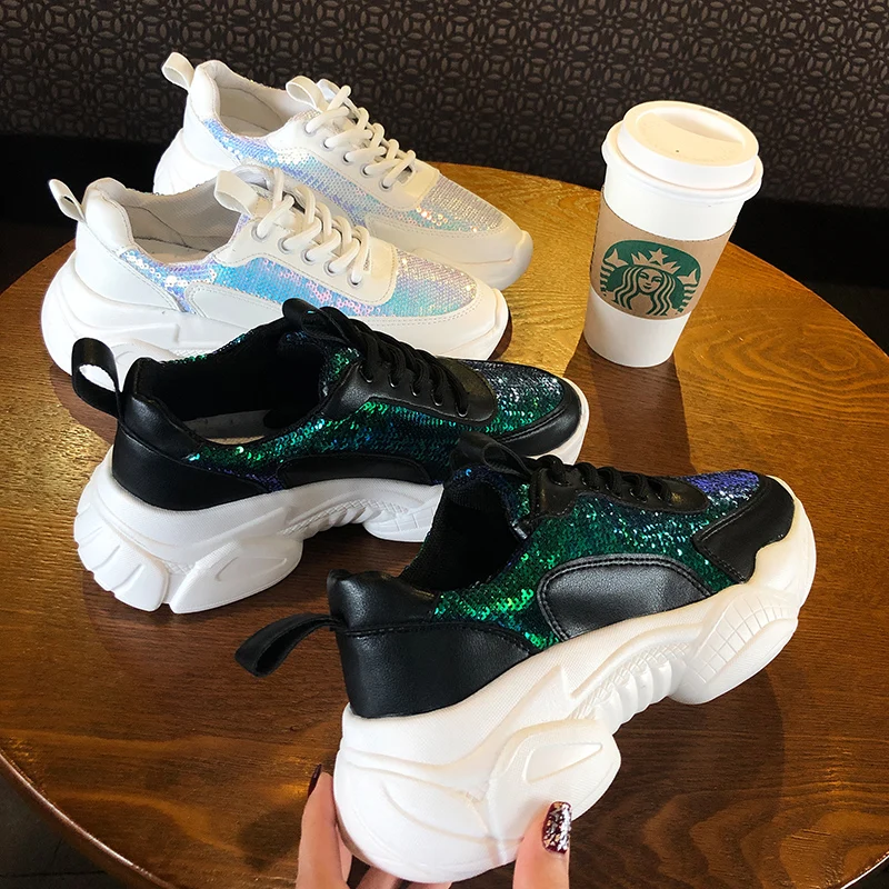2019 Spring Girl New Fashion Brand Shoes Women Glitter Sneakers Cross-tied Sequins Lady Platform Shoes Bling Breathable
2019 Spring Girl New Fashion Brand Shoes Women Glitter Sneakers Cross-tied Sequins Lady Platform Shoes Bling Breathable