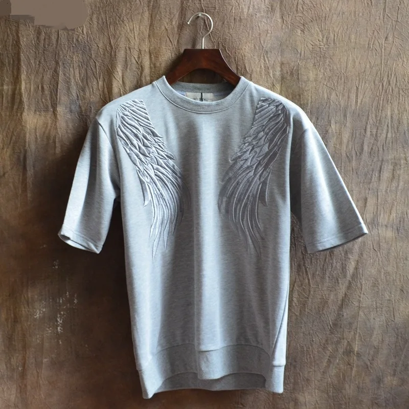 New quality Plus size Men's Clothes Male Fashion Wing embroidery Short sleeve T-shirts Youth Loose bottoming Tops Man sweater
New quality Plus size Men's Clothes Male Fashion Wing embroidery Short sleeve T-shirts Youth Loose bottoming Tops Man sweater