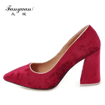 Fanyuan Italian style Big size 31-46 women Thick heel Job shoe Office lady Shallow Comfortable Pointed toe Velvet Slip-on pumps
Fanyuan Italian style Big size 31-46 women Thick heel Job shoe Office lady Shallow Comfortable Pointed toe Velvet Slip-on pumps