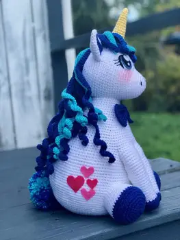 crochet armigurumi rattle unicorn model number 874
crochet armigurumi rattle unicorn model number 874