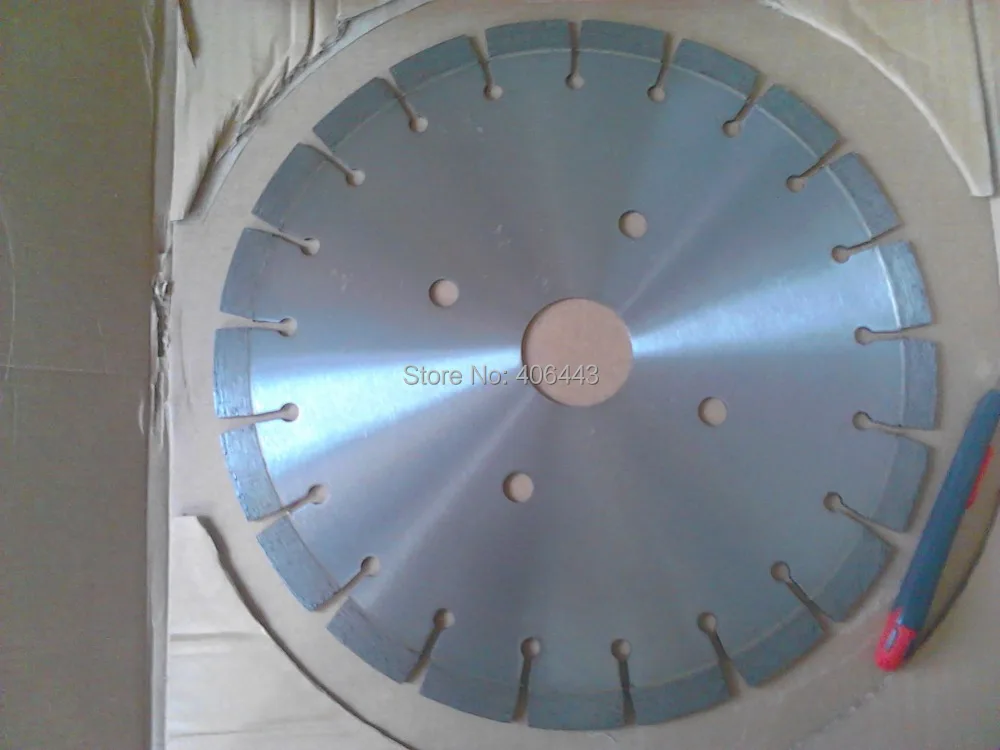 

28" Brazed Welded Diamond Segmented Saw Blades for Cutting Granite and Quartz 700mm*50mm*10mm*5.0mm