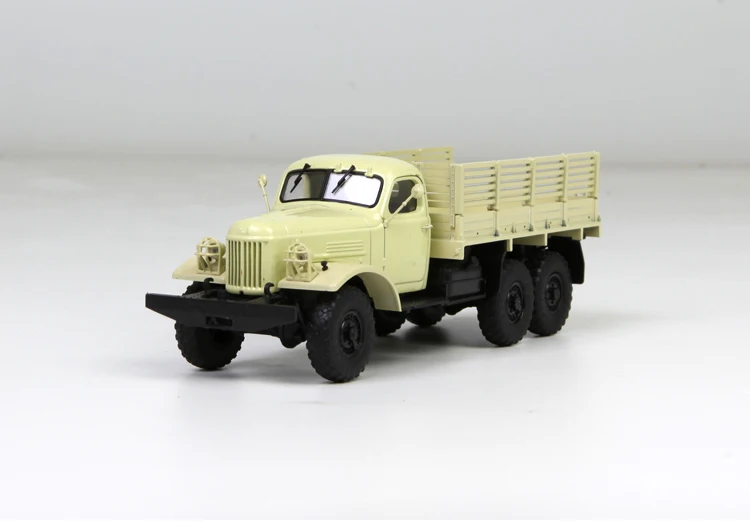 SSM 1:43 ZIL 157 Beige truck Russian boutique alloy car toys for children kids toys Model gift original box
SSM 1:43 ZIL 157 Beige truck Russian boutique alloy car toys for children kids toys Model gift original box