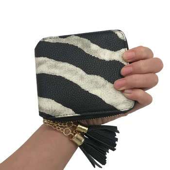Europe and America Style Women Short Wallet Female Zipper Purse Fashion Zebra Wallet Tassels Bag Ladies Coin Purse Card Package
Europe and America Style Women Short Wallet Female Zipper Purse Fashion Zebra Wallet Tassels Bag Ladies Coin Purse Card Package