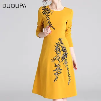 DUOUPA Elegant A Word Dress 2019 Retro Print Party Three-point Sleeve Knit Heavy Work Embroidered Sequin Flower Round Neck Dress
DUOUPA Elegant A Word Dress 2019 Retro Print Party Three-point Sleeve Knit Heavy Work Embroidered Sequin Flower Round Neck Dress