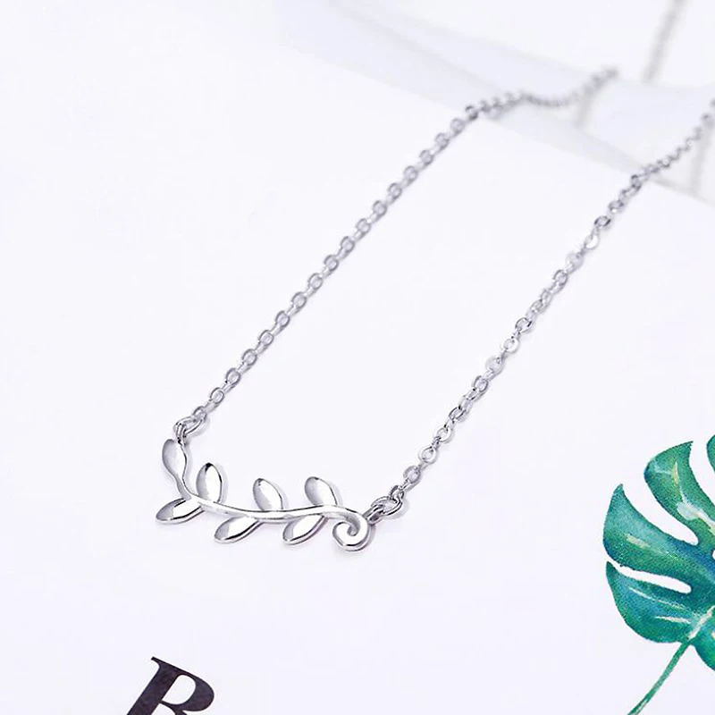 Hot Sale Elegant Leaf Leaves Shape Pendant 925 Sterling Silver Choker Necklace for Women Girls Silver 925 Jewelry PO8414
Hot Sale Elegant Leaf Leaves Shape Pendant 925 Sterling Silver Choker Necklace for Women Girls Silver 925 Jewelry PO8414