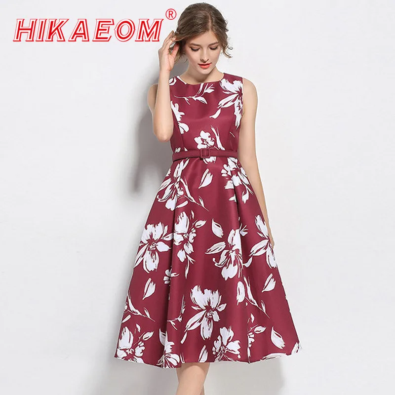 New European style summer dress o neck large swing pleated high waist sleeveless vest print dress with sashes female 2018 hot
New European style summer dress o neck large swing pleated high waist sleeveless vest print dress with sashes female 2018 hot